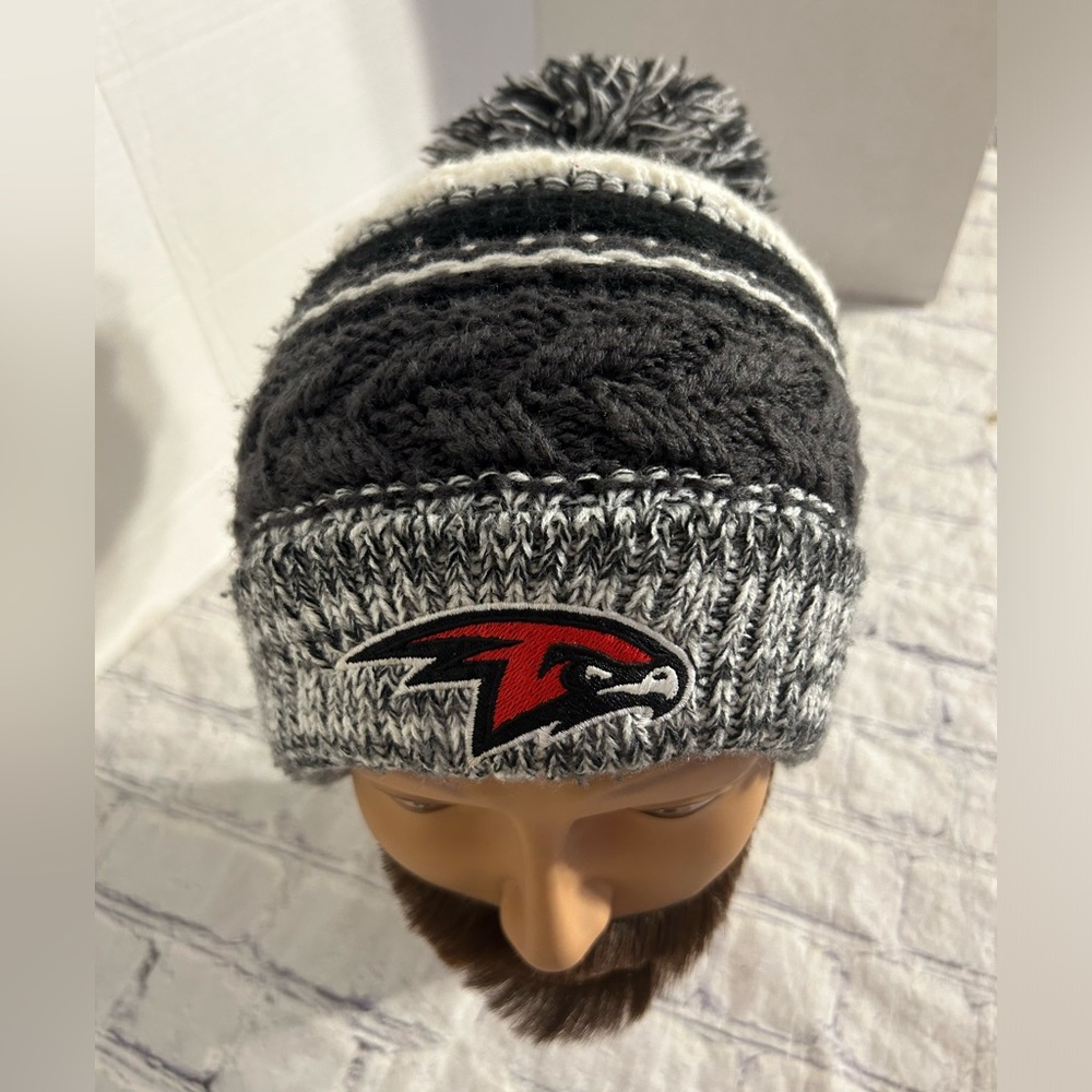 SPORT-TEK HOCKEY CLUB POM POM BEANIE EMBROIDERED LOGO ON FRONT STRING POM